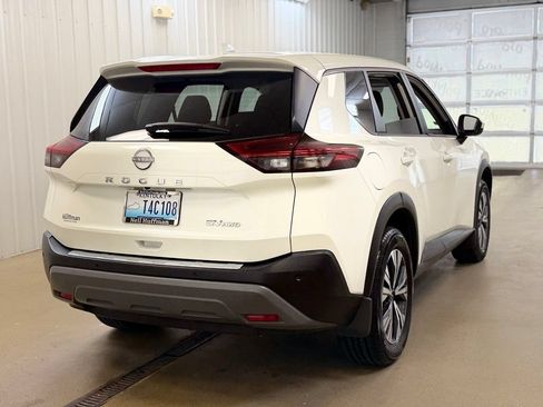 Used 2023 Nissan Rogue SV AWD/4WD image 5