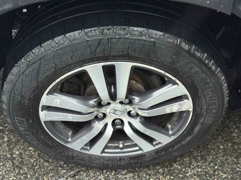 Used 2018 Honda Pilot EX-L image 35