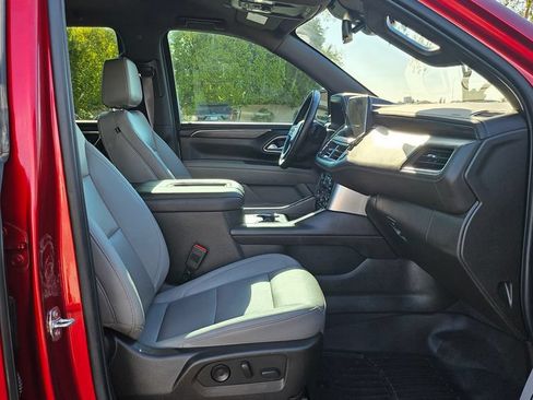 Used 2023 Chevrolet Tahoe LT w/ Luxury Package RWD image 22