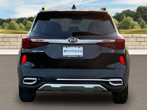 Used 2021 Kia Seltos S FWD image 4