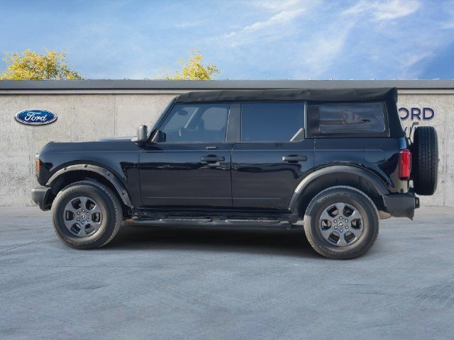 Used 2022 Ford Bronco 4-Door AWD/4WD image 5