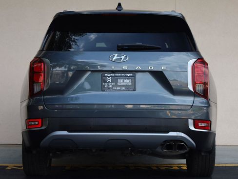 Used 2022 Hyundai Palisade SEL w/ 8P Bench Seat Package FWD image 9
