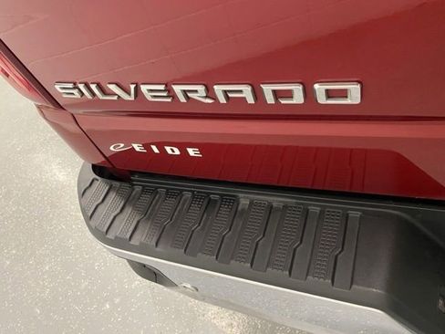 Used 2019 Chevrolet Silverado 1500 LTZ w/ LTZ Plus Package AWD/4WD image 30