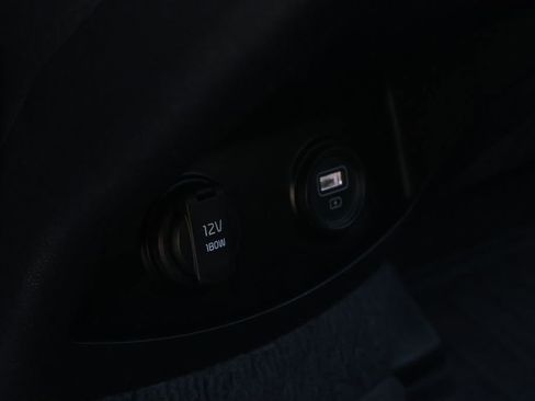 Used 2022 Kia Sorento LX image 42