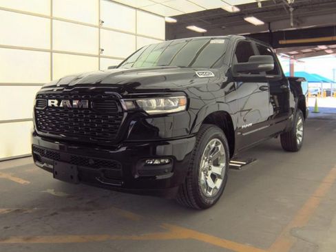Used 2025 RAM 1500 Lone Star AWD/4WD image 2