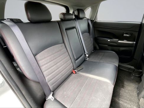 Used 2024 Mitsubishi Outlander Sport SE AWD/4WD image 27