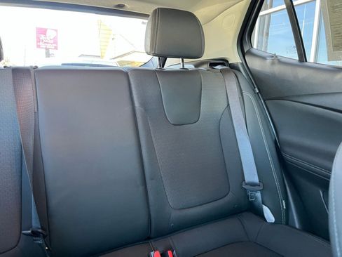 Used 2025 Buick Encore GX Preferred image 36