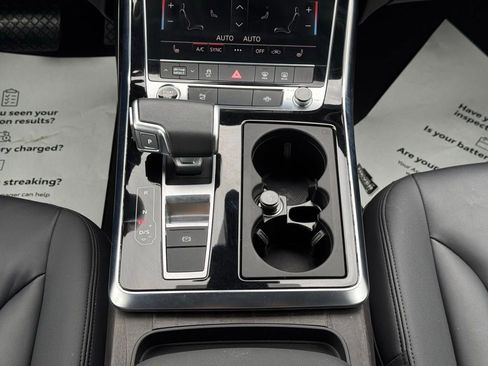 Used 2023 Audi Q7 3.0T Premium w/ Convenience Package AWD/4WD image 35