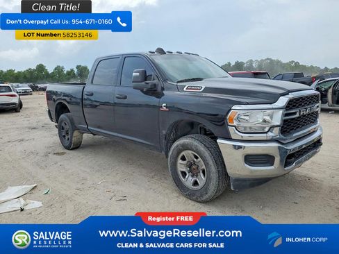Used 2024 RAM 2500 Tradesman w/ Chrome Appearance Group AWD/4WD image 5