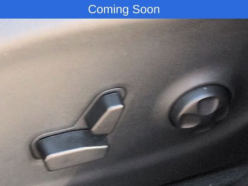 Used 2019 Jeep Cherokee Limited AWD/4WD image 17
