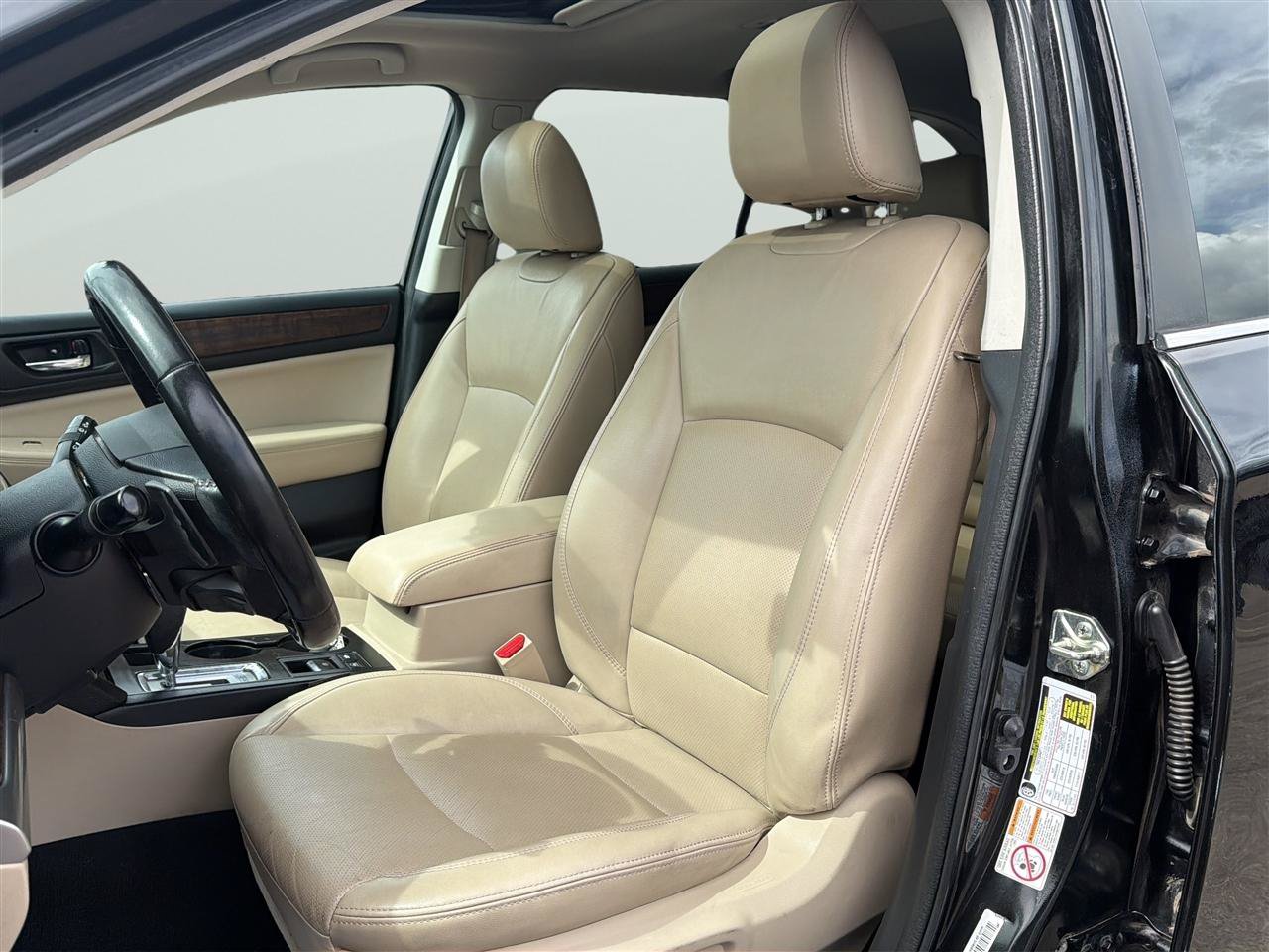 Used 2016 Subaru Outback 2.5i Limited AWD/4WD image 12