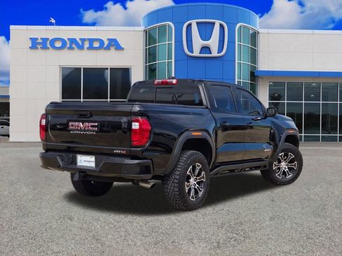 Used 2024 GMC Canyon AT4 w/ Canyon Safety Plus Package AWD/4WD image 3