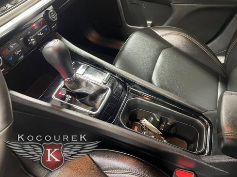 Used 2024 Jeep Compass Limited image 17