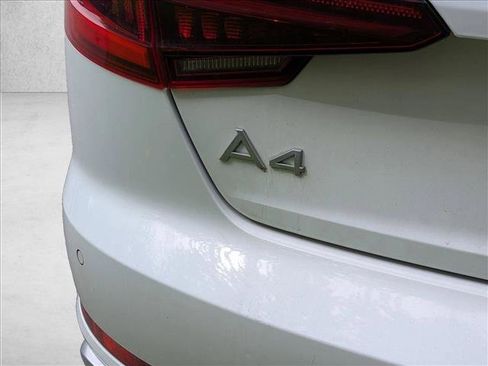 Used 2019 Audi A4 2.0T Premium Plus w/ Premium Plus Package AWD/4WD image 13