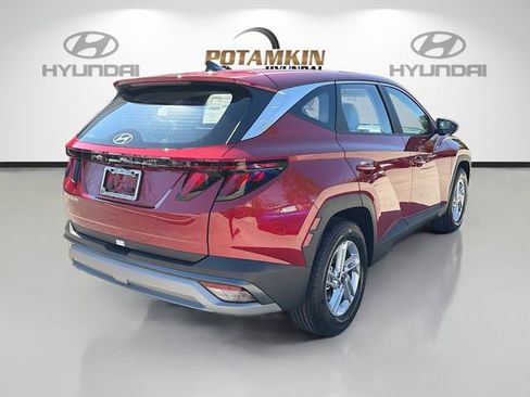 New 2026 Hyundai Tucson SE image 5