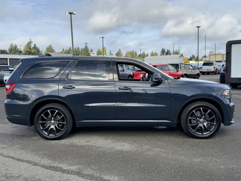Used 2017 Dodge Durango R/T image 6