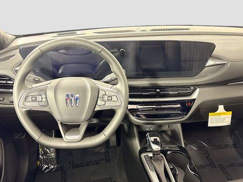 New 2026 Buick Envista Sport Touring FWD image 21