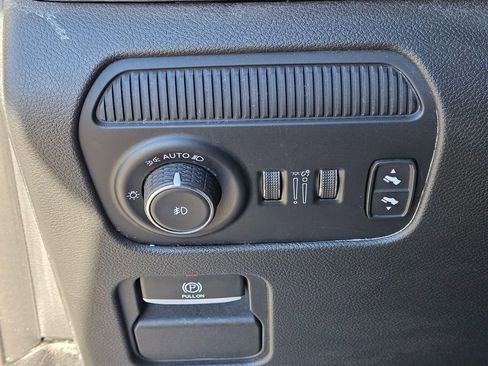 Used 2023 Jeep Wagoneer Series II image 26