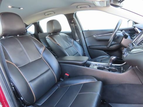 Used 2019 Chevrolet Impala Premier w/ Premier Confidence Package image 25