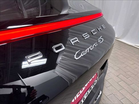 Used 2017 Porsche 911 Carrera 4S AWD/4WD image 32