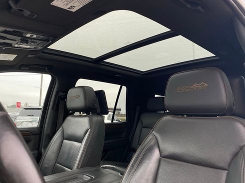 Used 2021 Chevrolet Tahoe High Country image 23