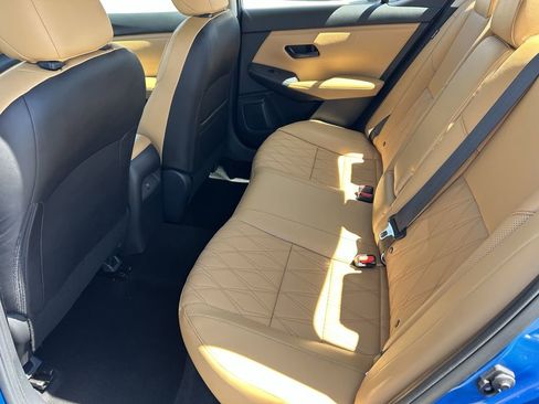 New 2024 Nissan Sentra SV w/ SV Premium Package image 15