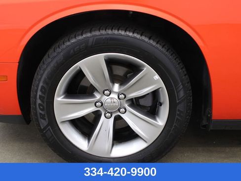 Used 2020 Dodge Challenger SXT image 24