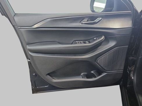 New 2026 Jeep Grand Cherokee Laredo X image 31