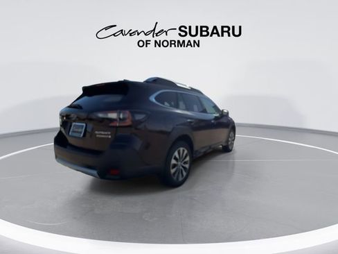 Used 2023 Subaru Outback Touring XT image 8