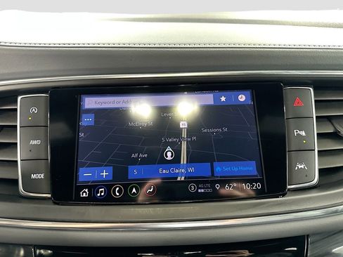 Used 2022 Buick Enclave Premium w/ Surround and Sites Package AWD/4WD image 11