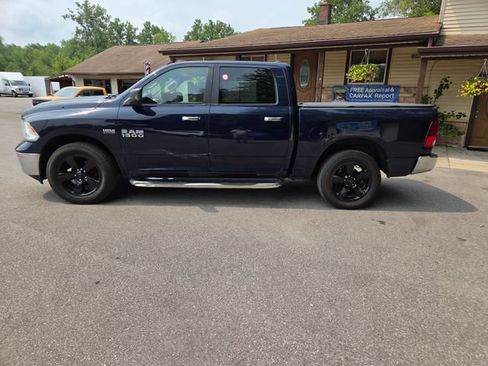 Used 2016 RAM 1500 Classic SLT AWD/4WD image 3