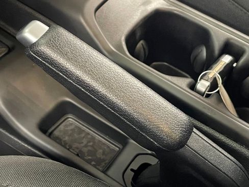 Used 2022 Jeep Wrangler Sport image 34