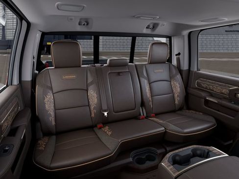 New 2026 RAM 2500 Limited AWD/4WD image 15