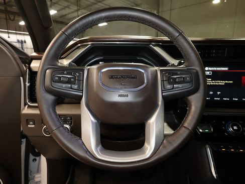 Certified 2024 GMC Sierra 1500 Denali w/ Denali Reserve Package AWD/4WD image 10