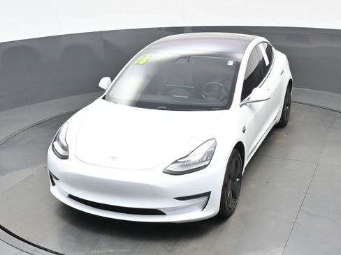 Used 2018 Tesla Model 3 Long Range image 38
