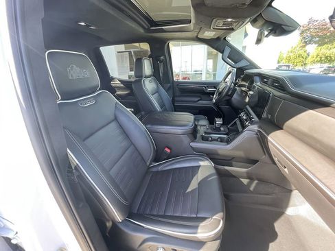 Certified 2023 GMC Sierra 1500 AT4X w/ AT4X AEV Edition AWD/4WD image 29