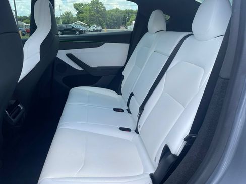 Used 2026 Tesla Model Y Performance AWD/4WD image 6