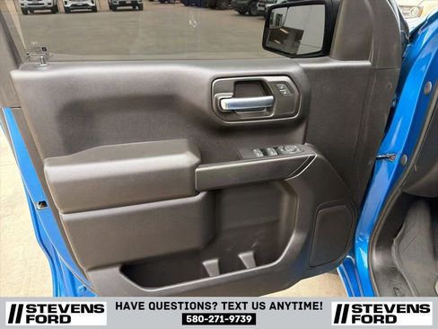 Used 2022 Chevrolet Silverado 1500 Custom image 17