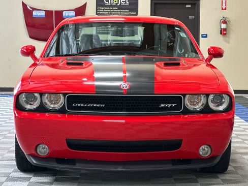 Used 2009 Dodge Challenger SRT8 w/ SRT Option Group II image 9