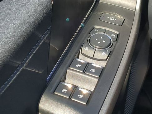 Used 2026 Ford F250 Lariat w/ Lariat Ultimate Package AWD/4WD image 22