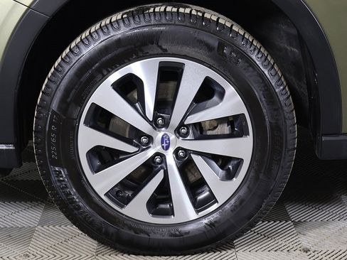 Used 2021 Subaru Outback Premium w/ Popular Package #1 image 20