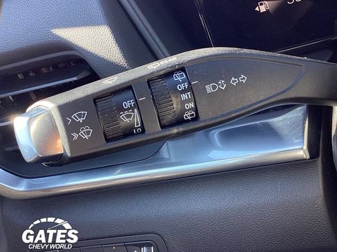 Used 2025 GMC Terrain Elevation AWD/4WD image 21