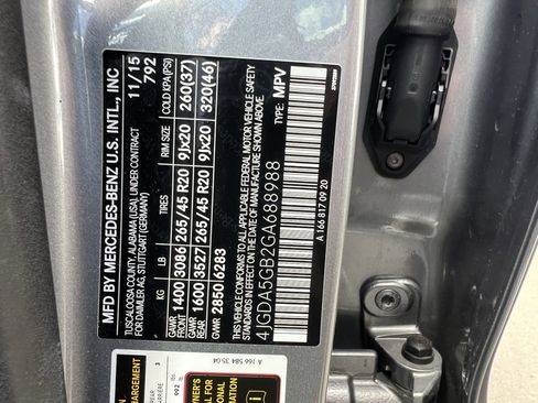 Used 2016 Mercedes-Benz GLE 400 4MATIC image 37