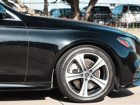 Used 2019 Mercedes-Benz E 300 image 29