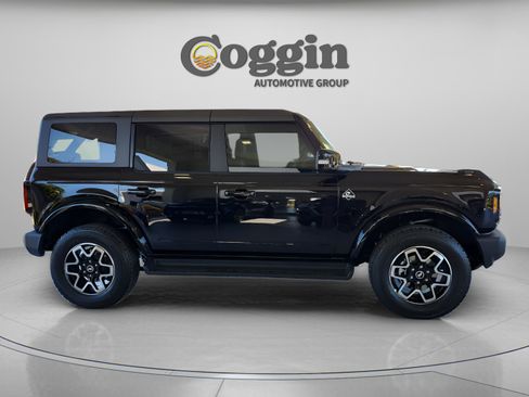 New 2025 Ford Bronco Outer Banks image 7