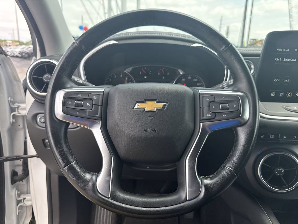 Used 2024 Chevrolet Blazer LT FWD image 24