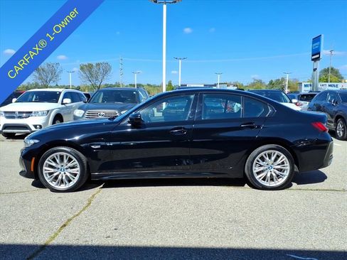 Used 2023 BMW 330e xDrive 330e xDrive image 8