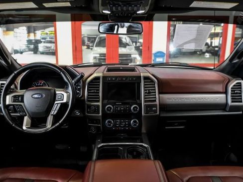 Used 2021 Ford F350 Platinum AWD/4WD image 15