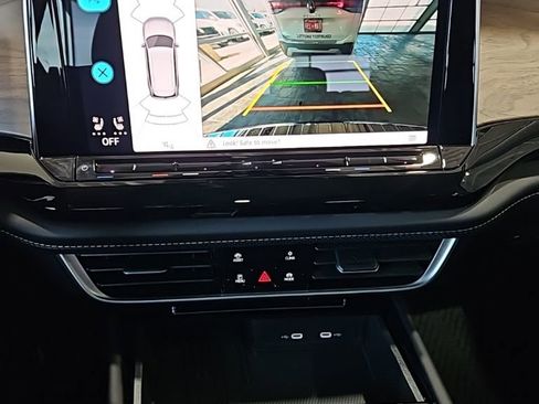 New 2026 Volkswagen Atlas SE AWD/4WD image 35