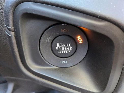 Used 2024 Jeep Wrangler Sahara image 20